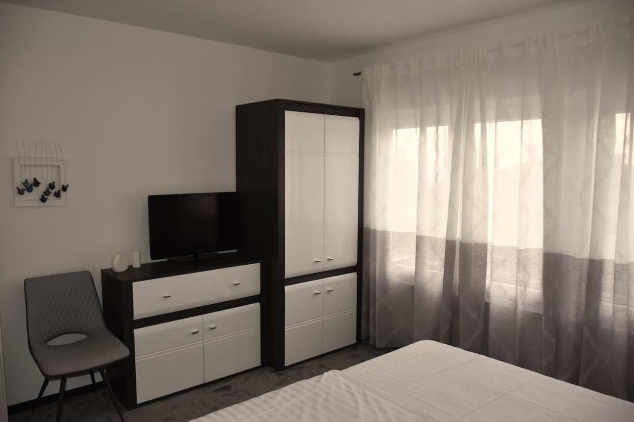Apartment With Heated Pool, Villa Regina Пула Екстер'єр фото